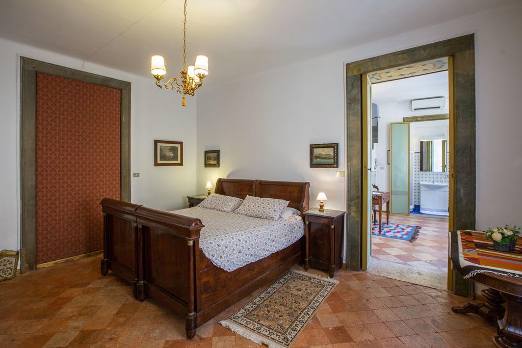 טוסקולנו מדרנו Le Camerine Apartment Water Front מראה חיצוני תמונה